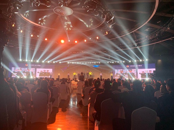 鑫禾舞美音響設(shè)備租賃