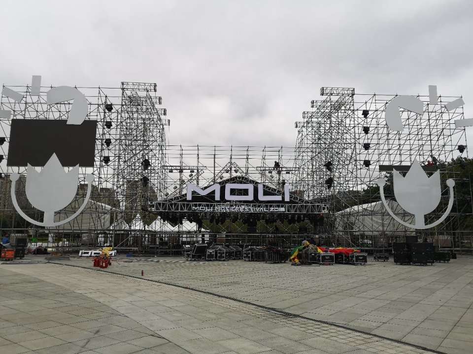 一場跨年音樂節舞臺租賃設備需要花費的資金多不多呢？