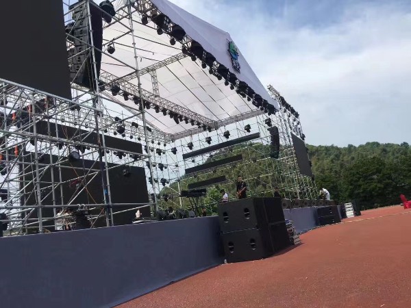 LED舞臺租賃屏