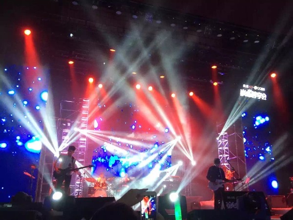 掌握燈光設備租賃公司出價，租到更便宜設備