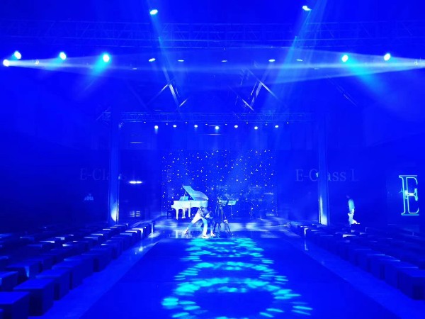 寧波舞臺燈光租賃消費者怎能不考慮這些？