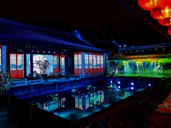 舞臺(tái)舞美設(shè)計(jì)打造富有意識(shí)的演出