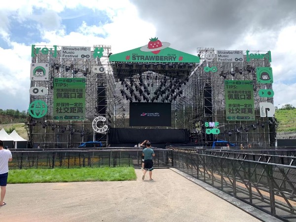 大型戶外演藝設(shè)備租賃與搭建注意事項(xiàng)