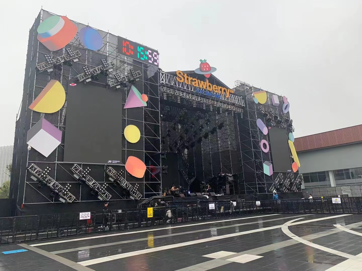 杭州燈光租賃公司眾多，選哪款更合適？