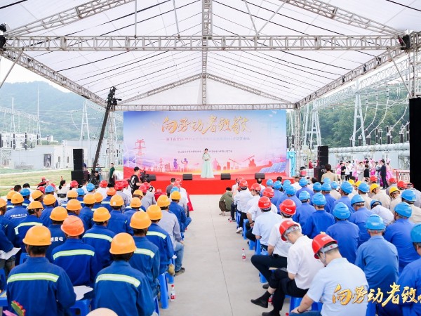 文化送基層慰問演出舞臺(tái)搭建租賃案例